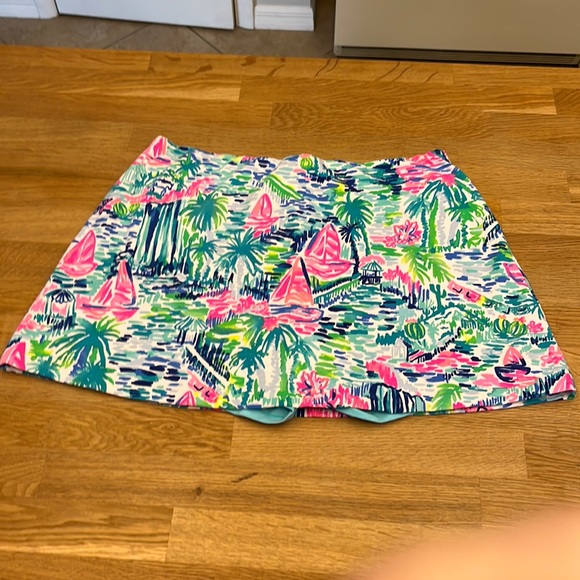 Lilly Pulitzer Dresses & Skirts - Lilly Pulitzer skort, sz L